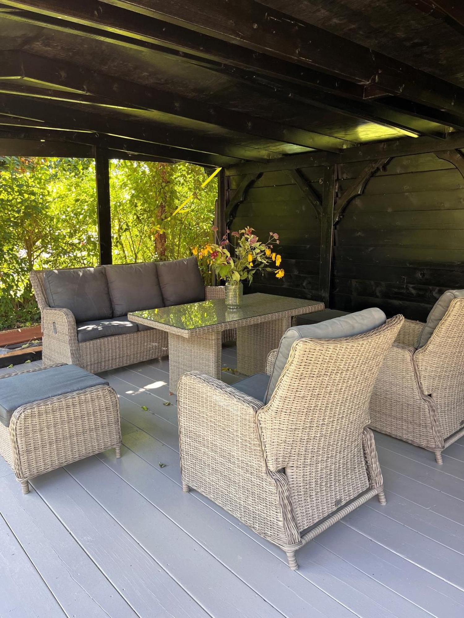 Cosy Vacation Home With Large Fenced Garden Bruinisse Exteriör bild